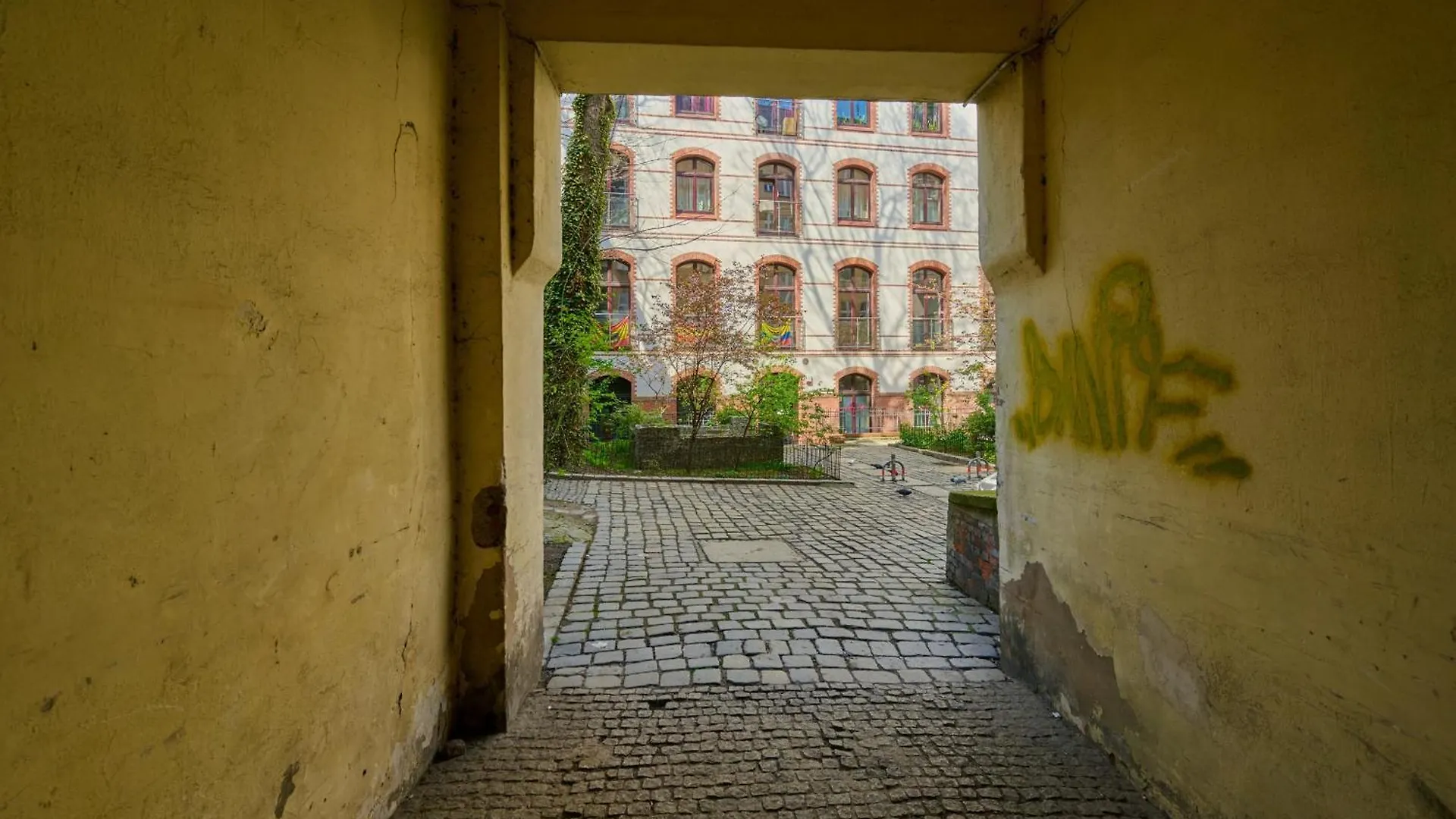 Apartament Szept Galeria Dominikanska By Noclegi Renters Wroclaw 0*,  Poland